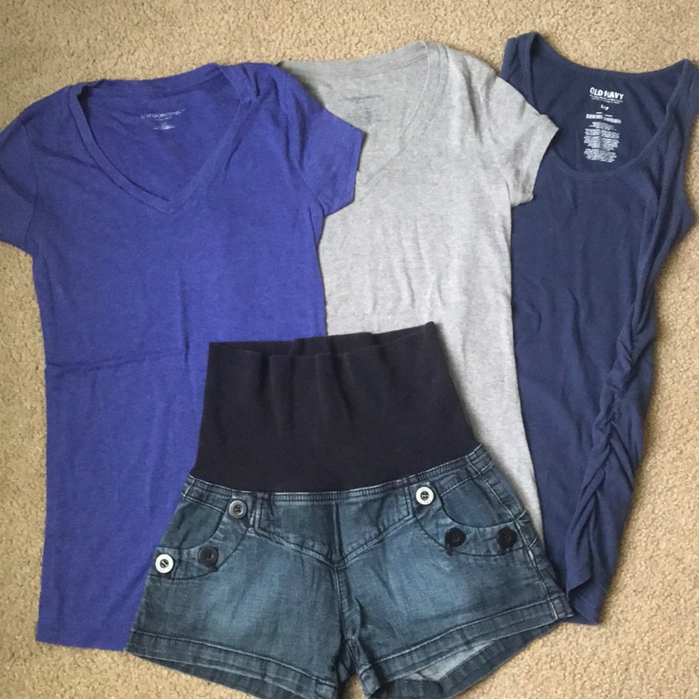 Maternity clothes, Small